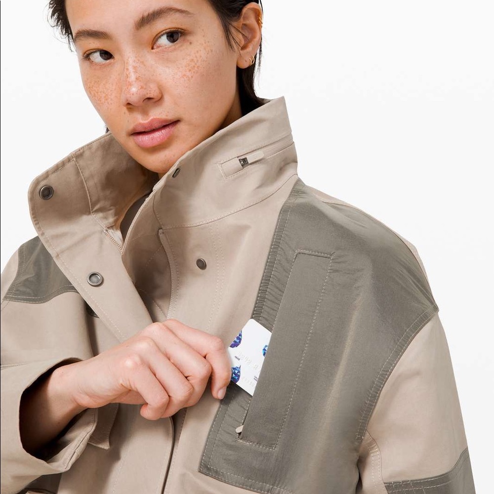 Lululemon Gathering Storm Short Jacket